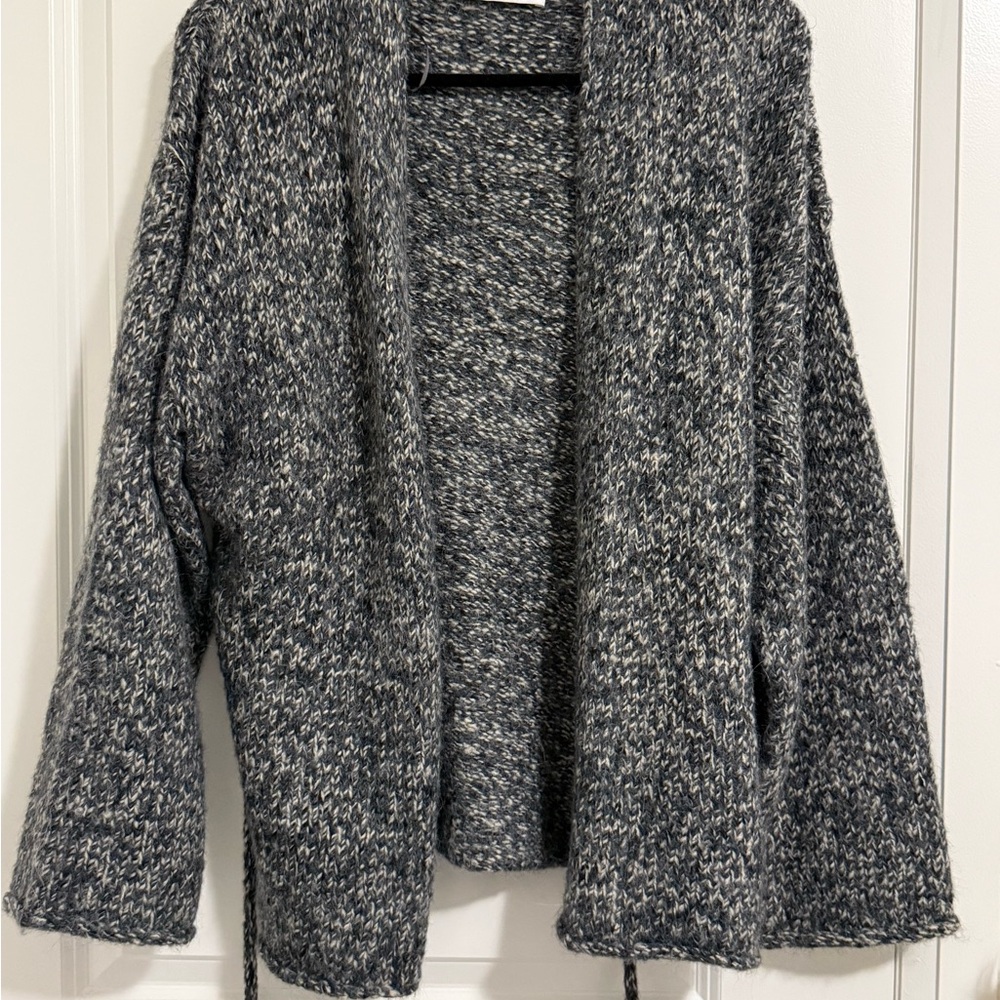 Zara Monochrome Knit Cardigan